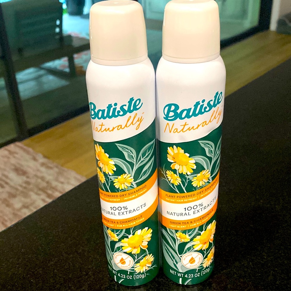 NEW! (2) BATISTE NATURALLY GREEN TEA & CHAMOMILE DRY SHAMPOO 4.23 oz